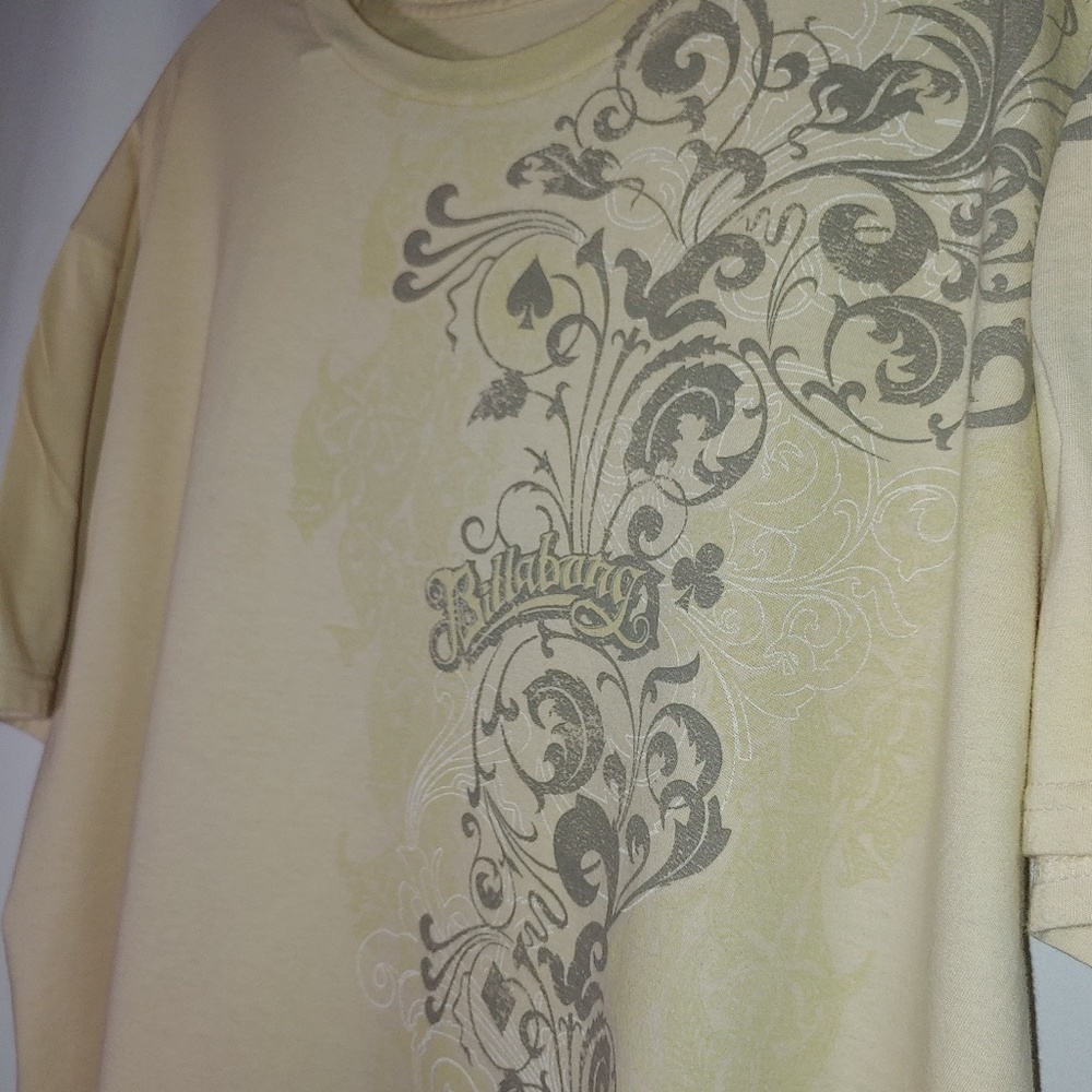 Billabong Men's Slim Fit XL Beige/Tan T-shirt